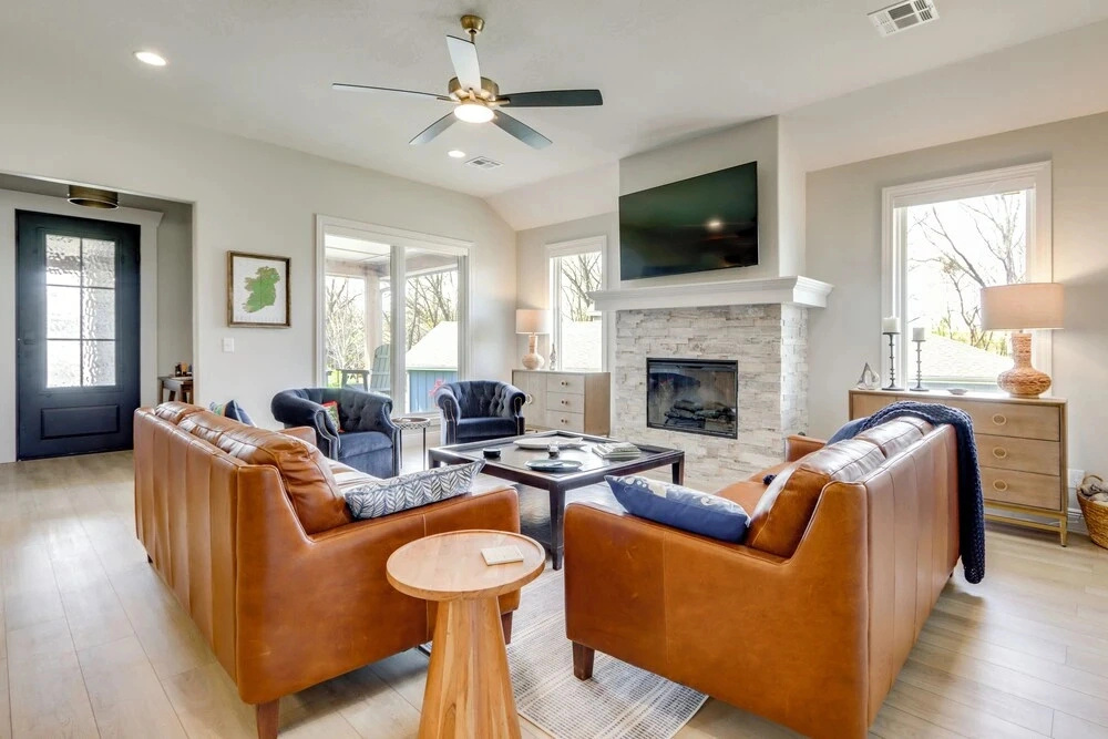 Steps From the Water! Grand Lake Getaway w/ Patio