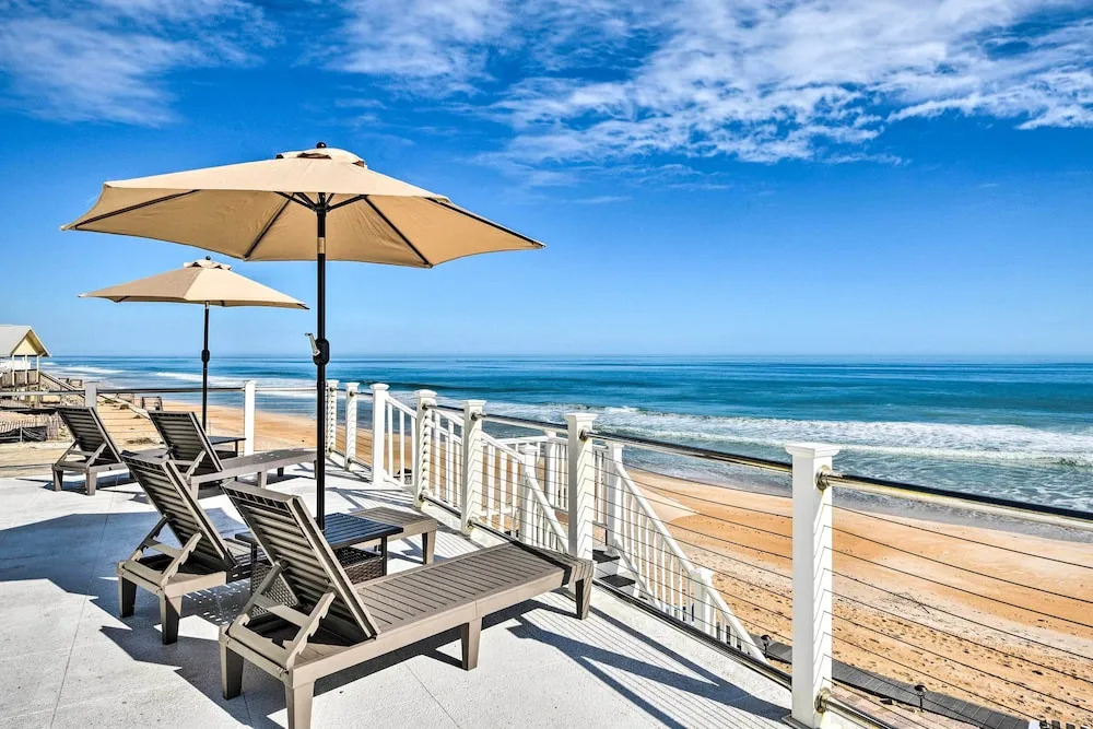Flagler Beach Oceanfront Haven w/ Hot Tub
