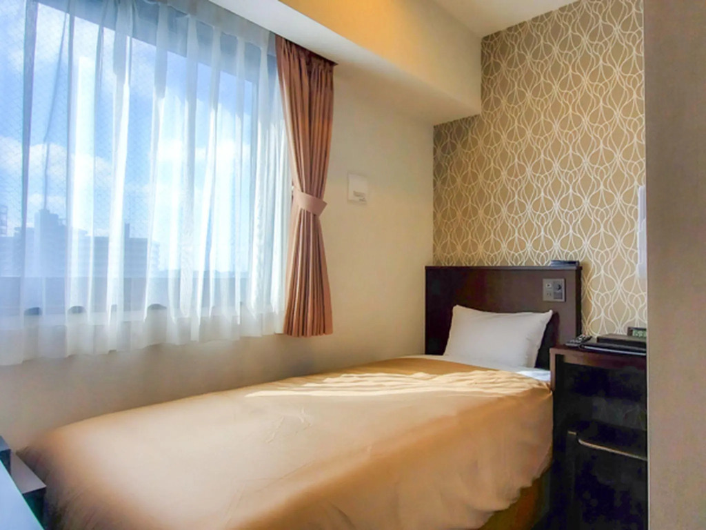 HOTEL LiVEMAX Shinyokohama