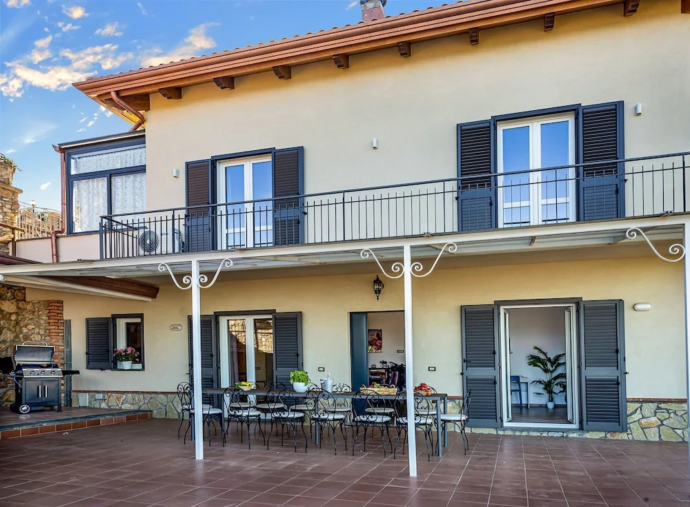 Villa Lions Rose in Sant Agata sui Due Golfi