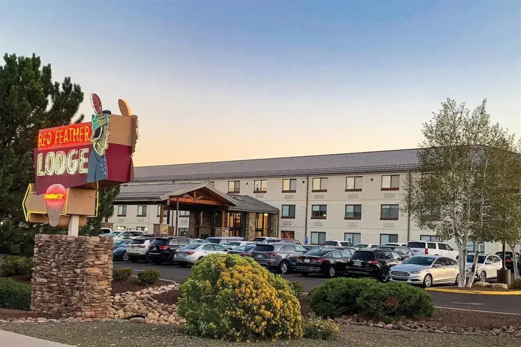Red Feather Lodge/Hotel