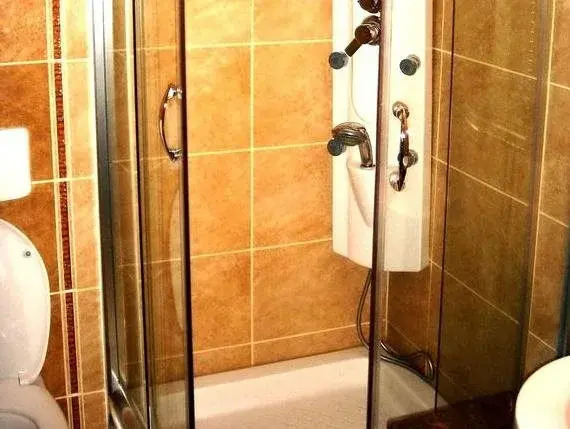 Elif Otel