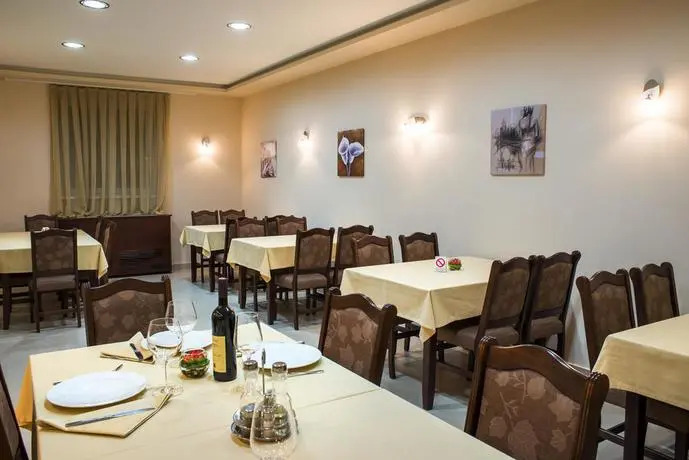 Garni Hotel Semlin BB