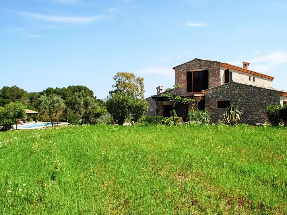 Semi Detached Country House with Large Swimming Pool near Beach & Nice Village