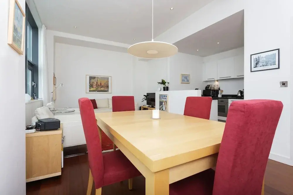 Veeve - Pentonville Pad