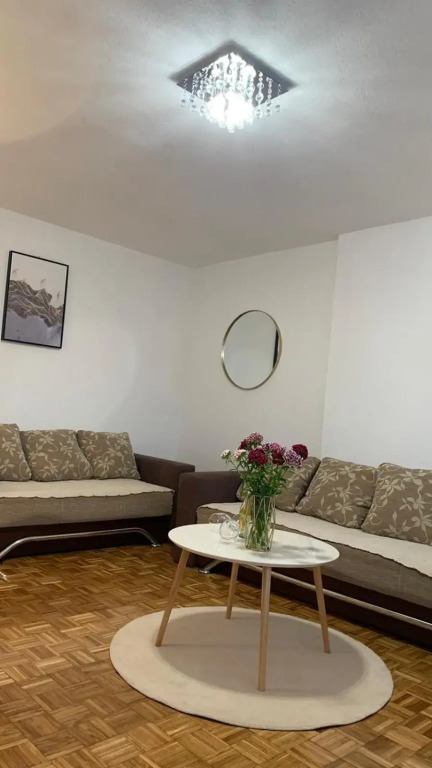 Apartman Nova Varos