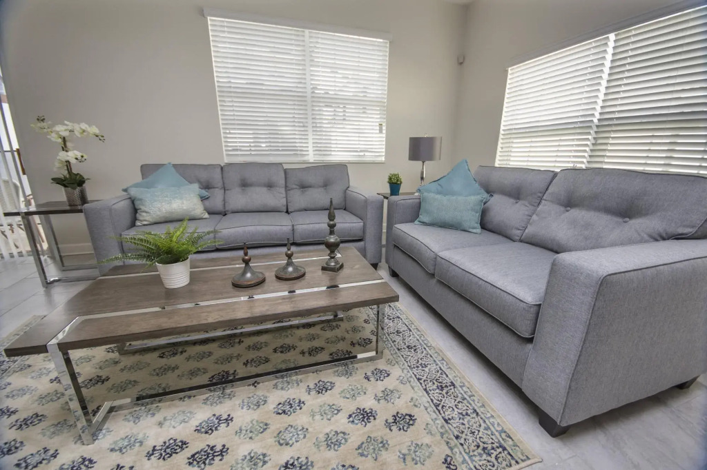 Amazing 5Bdr at ChampionsGate 11 miles from Disney
