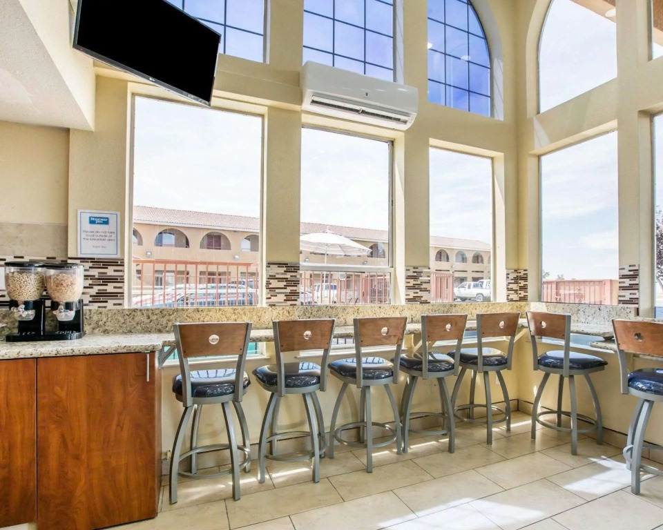 Rodeway Inn Delano