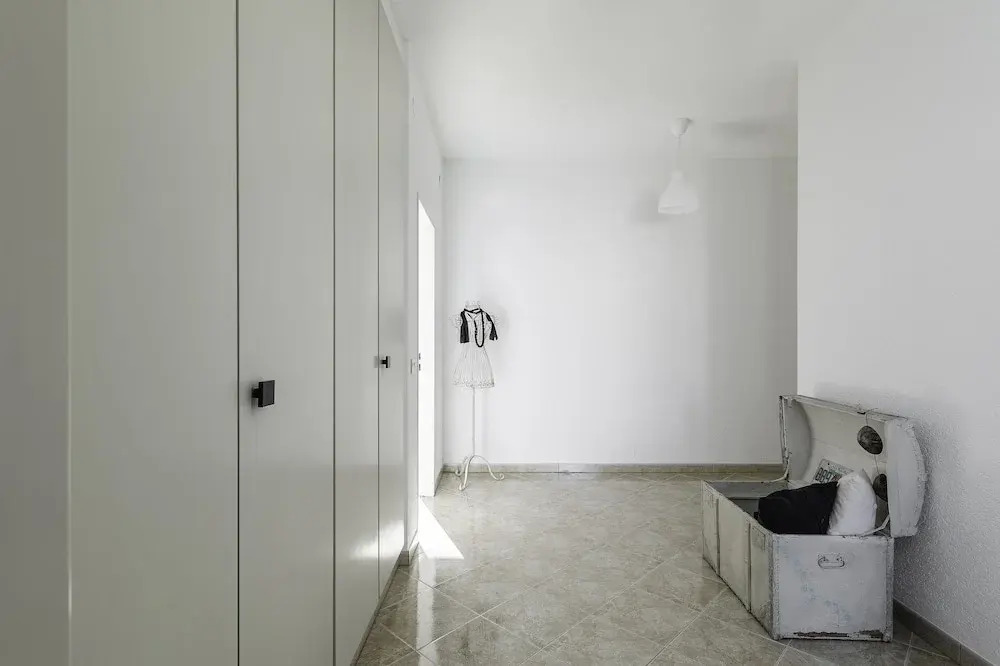 Bell Apartment