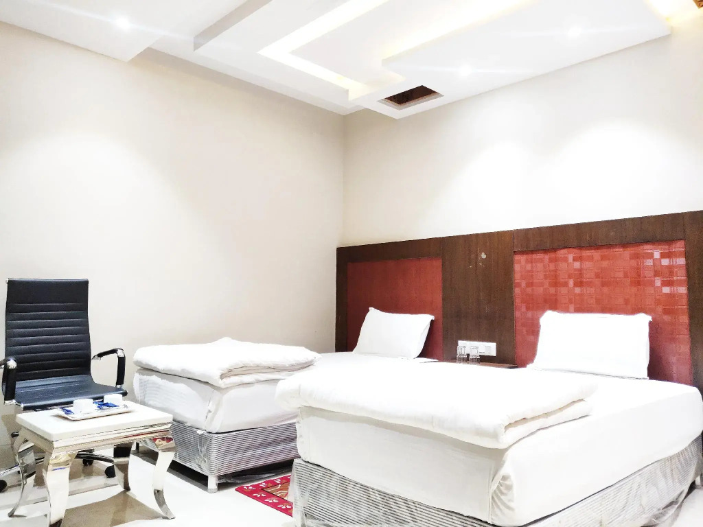 Hotel Seven Inn Bodhgaya