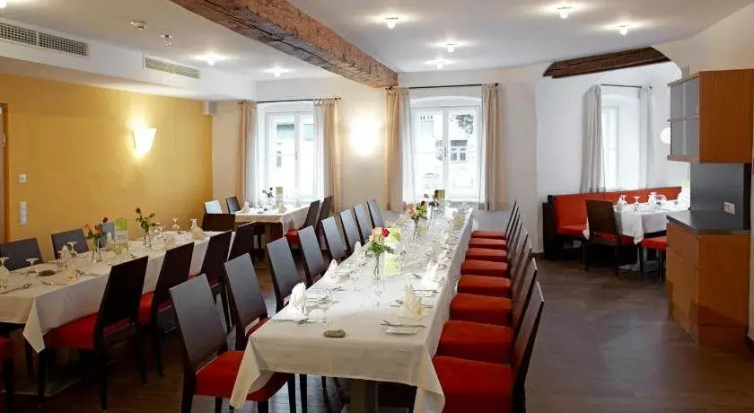 Wesenufer Hotel & Seminarkultur an der Donau