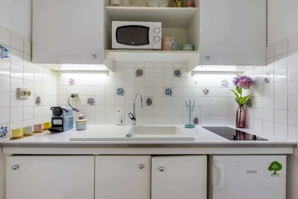 Nice Studio for 2 Near Louvre and Opera Brand New!