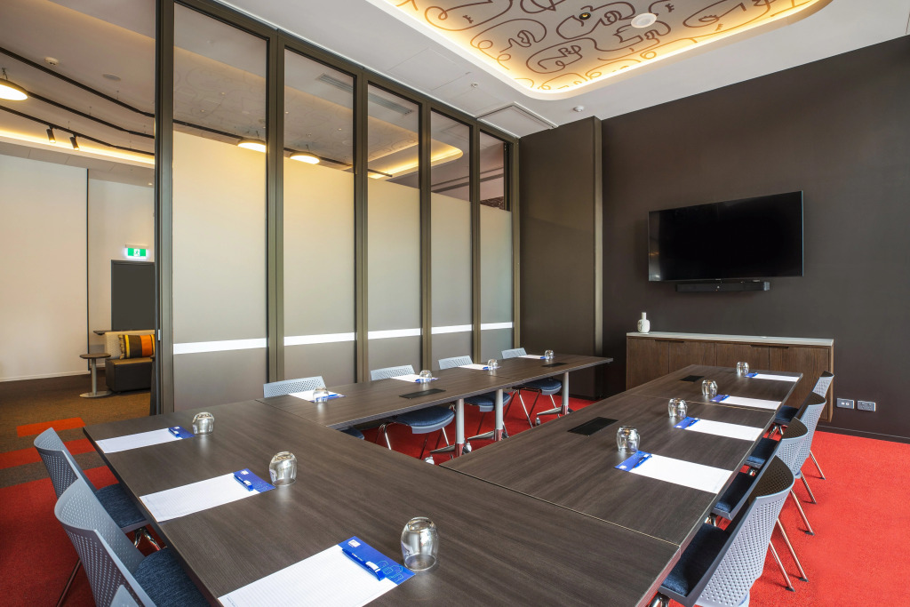 Holiday Inn Express Melbourne Little Collins by IHG