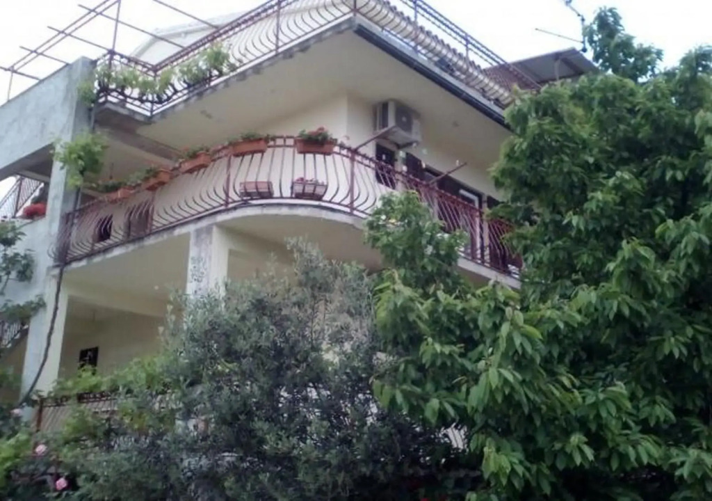 Apartments Neva