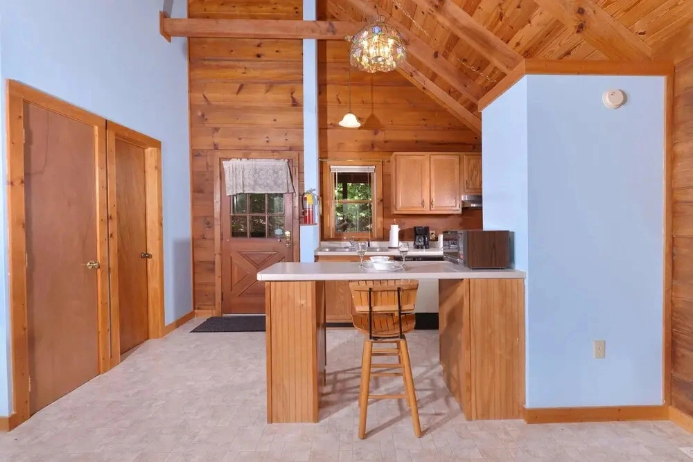 Zen Garden 1523 by Aunt Bugs Cabin Rentals