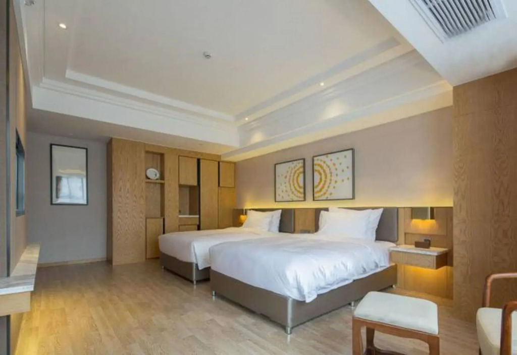 Charm City Kai Guan Hotel