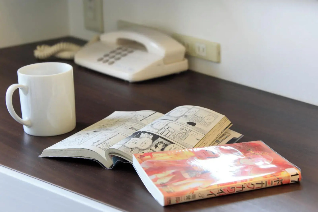 Quintessa Hotel Kokura Comic & Books