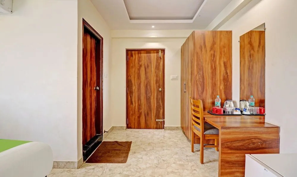 Treebo Trend Hotel Rotano Suites