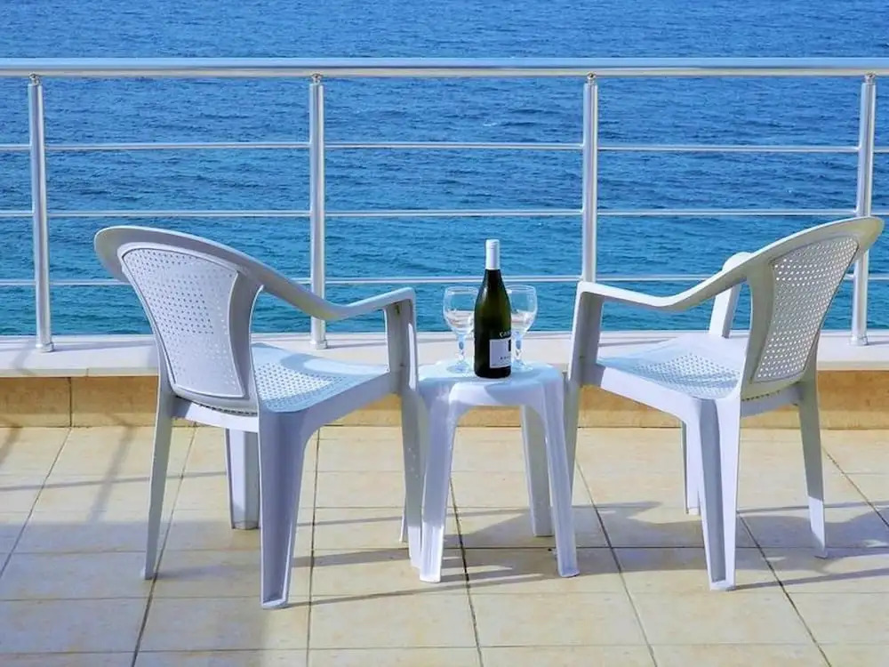 Detached Villa, Private Heated Pool, Outstanding Sea Views, Sleeps 6, Free Wifi