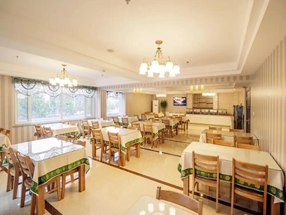 GreenTree Alliance Yantai Development Area Taishan Road Jinshatan Bathing Beach Hotel