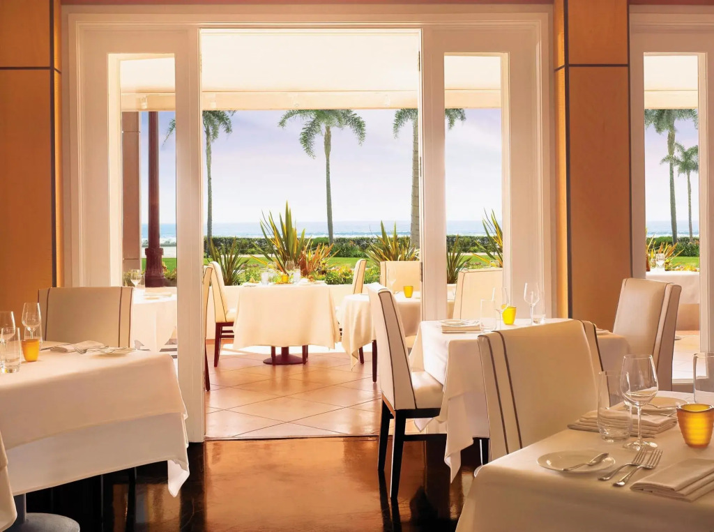Beach Village at The Del, LXR Hotels & Resorts
