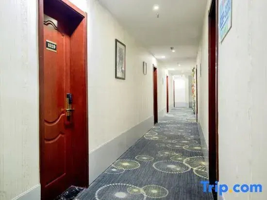 Tutu Business Hotel (Hebei University of Science and Technology Yuhua Automobile Park)