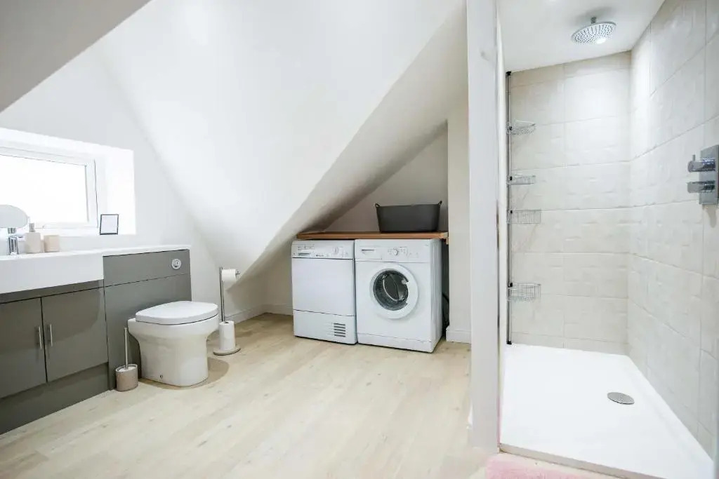 1 bed central Cardiff loft apartment near Stadium