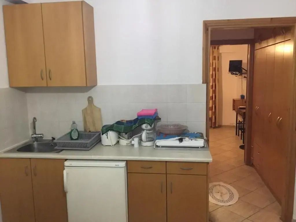 Katerina & Efi Apartments