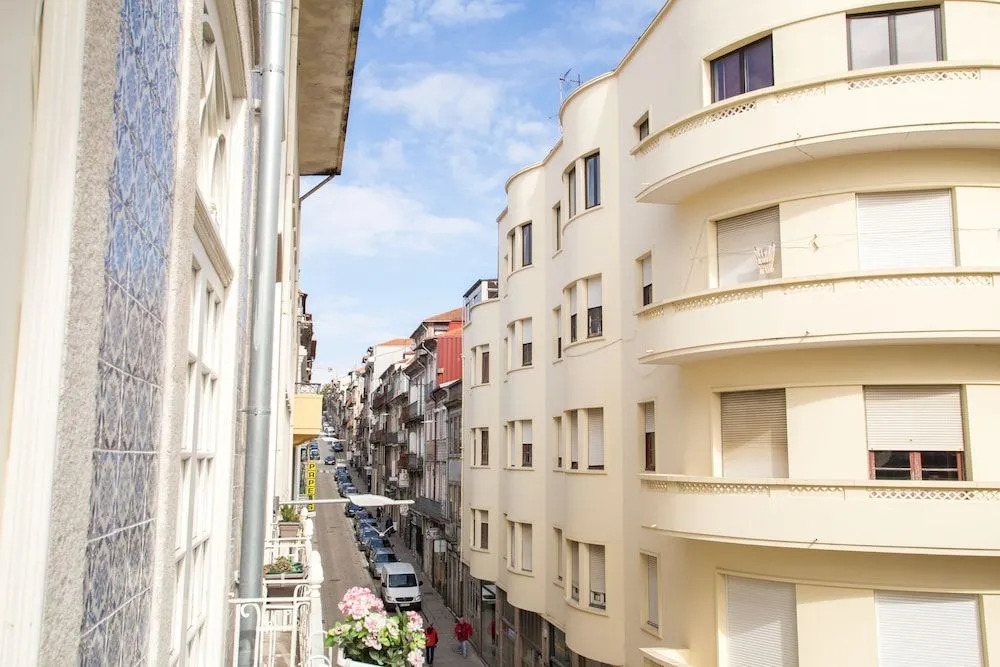 Almada Story Apartments by Porto City Hosts
