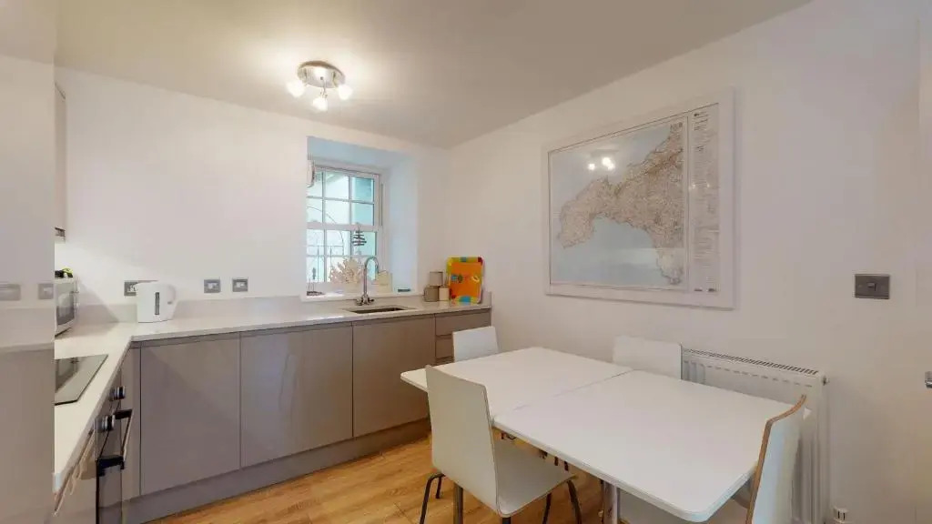 25 Mellanear Court, Hayle