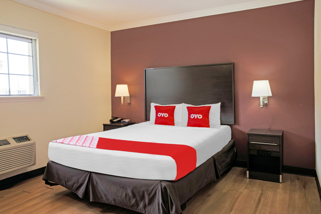 OYO Hotel McAllen Airport South