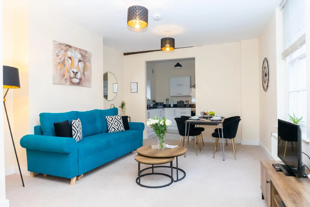 Suite on the High Street