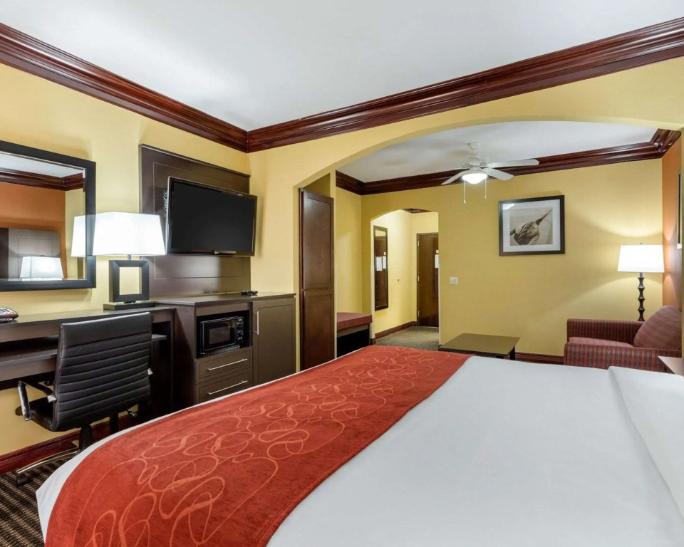 Comfort Suites Lake Jackson Clute