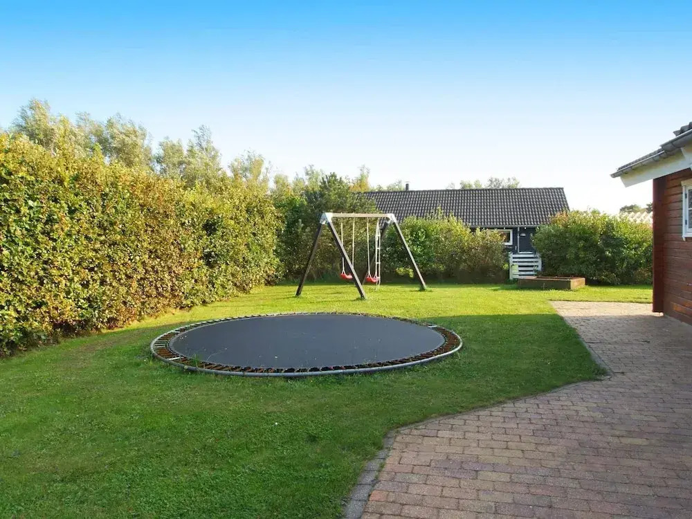 10 Person Holiday Home in Hemmet