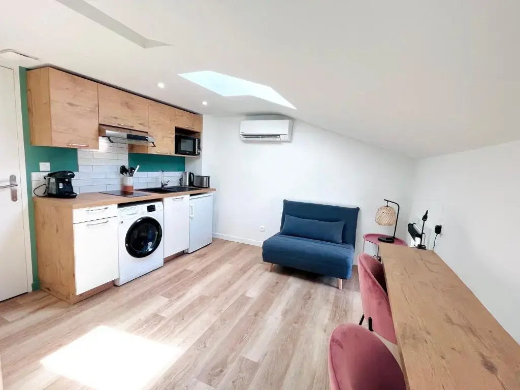 LE QUAI 6 - Studio neuf CALME LUMINEUX - CLIM - WiFi - Gare à 200m