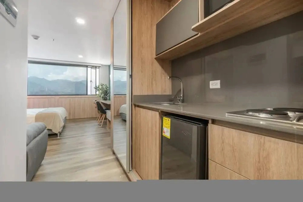 Go Living Suites - 1319