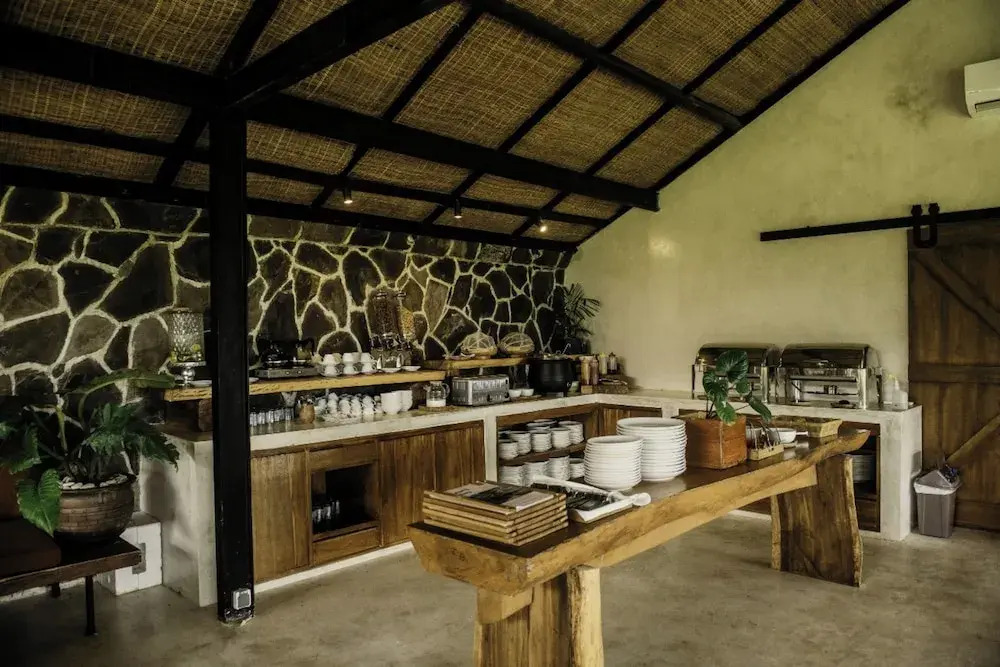 Alam Caldera Camp & Resto