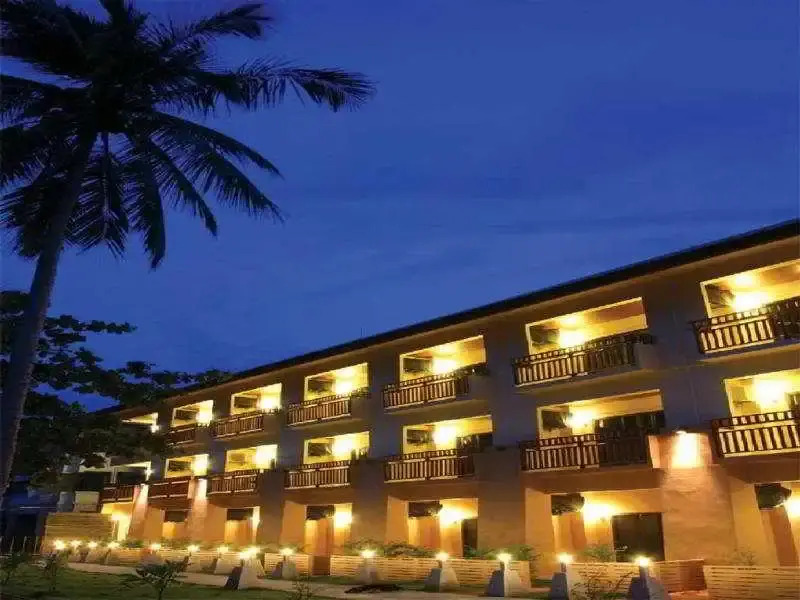 Lanta All Seasons Beach Resort