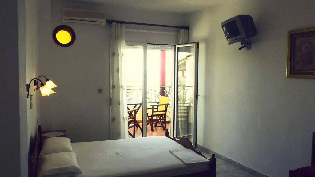 Hotel Papagalos