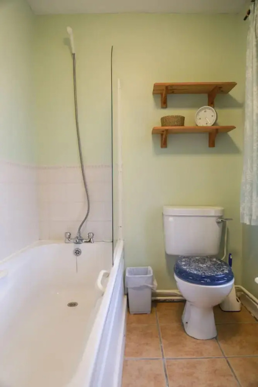 The Silver Teal Apt