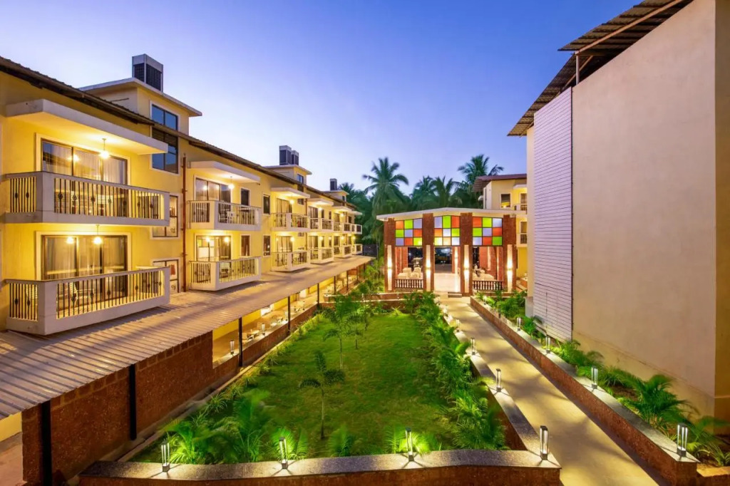 Sea Breeze Sarovar Portico Varca Goa