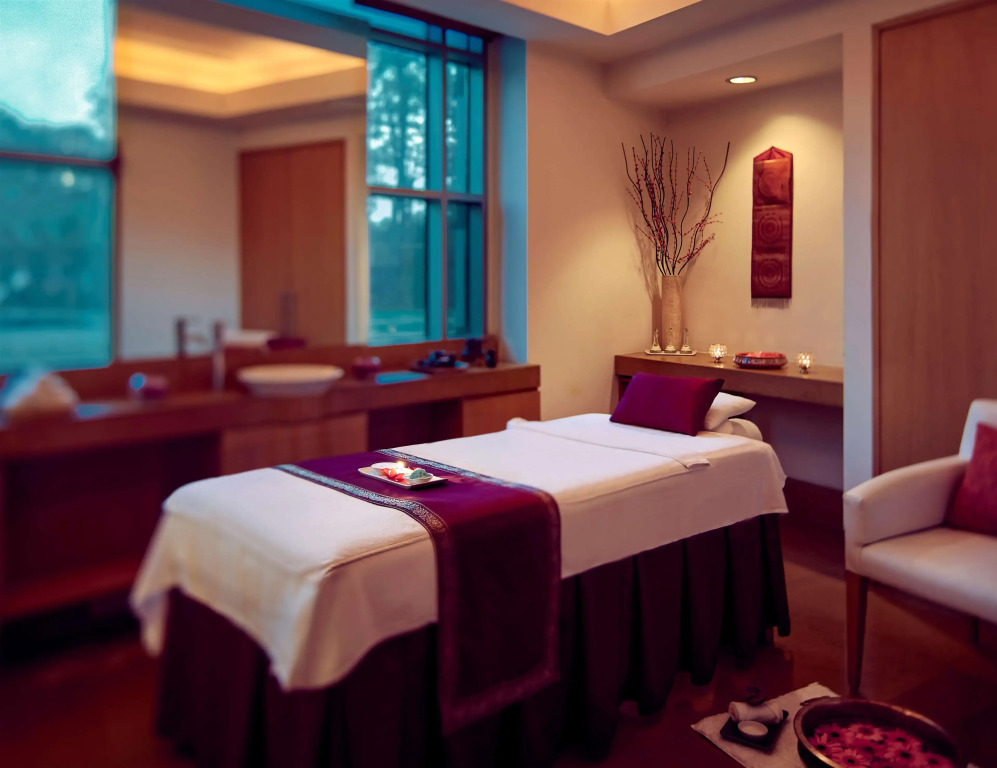 Grand Hyatt Mumbai Hotel and Residences