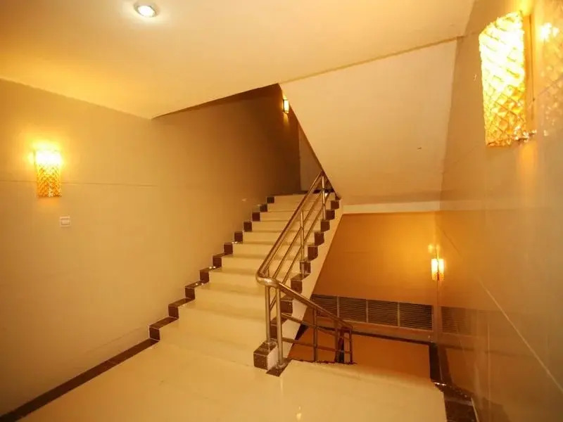Sanya Lidu Seaview Hotel
