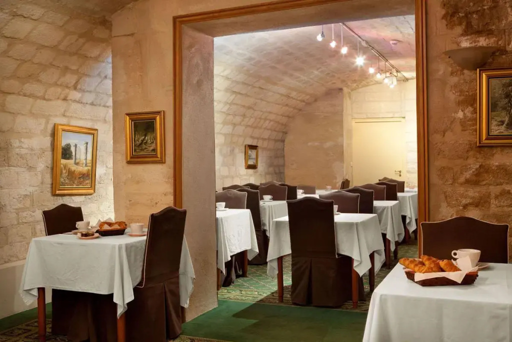 Hôtel Serotel Lutèce