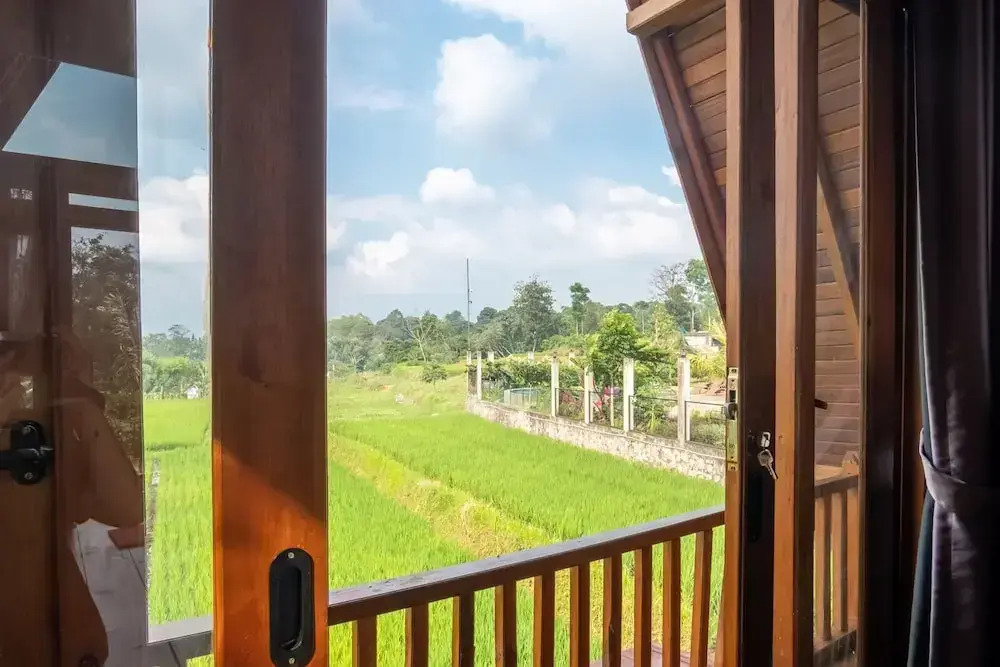 TwoSpaces Living at deRos Resort & Cafe, Bogor
