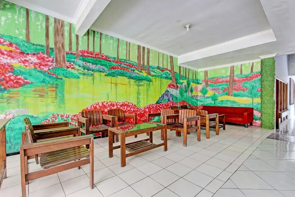 Super OYO Capital O 93240 Candra Dewi Hotel