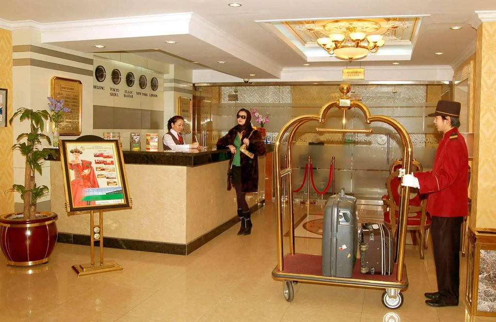 White House Hotel
