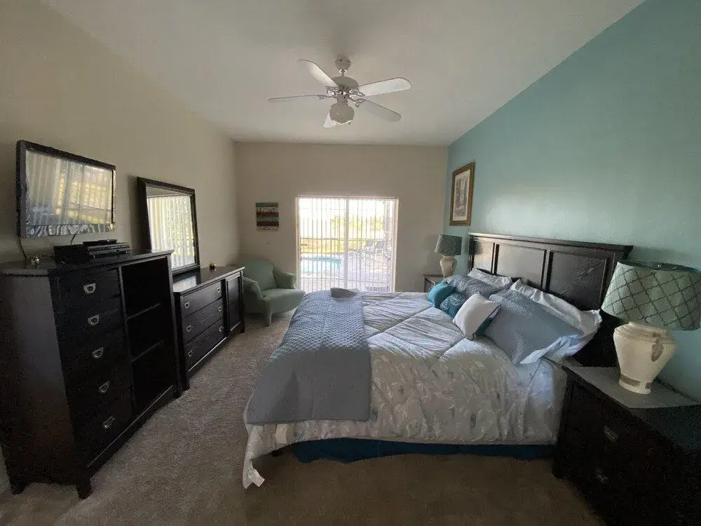 Sunny, Family-Friendly Villa with Large Pool in Gated Community Near Disney