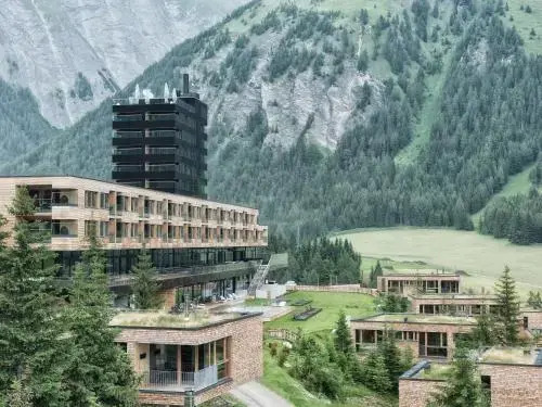 Chalet Gradonna Mountain Resort.1