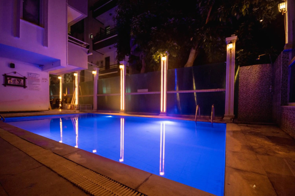 Behram Hotel
